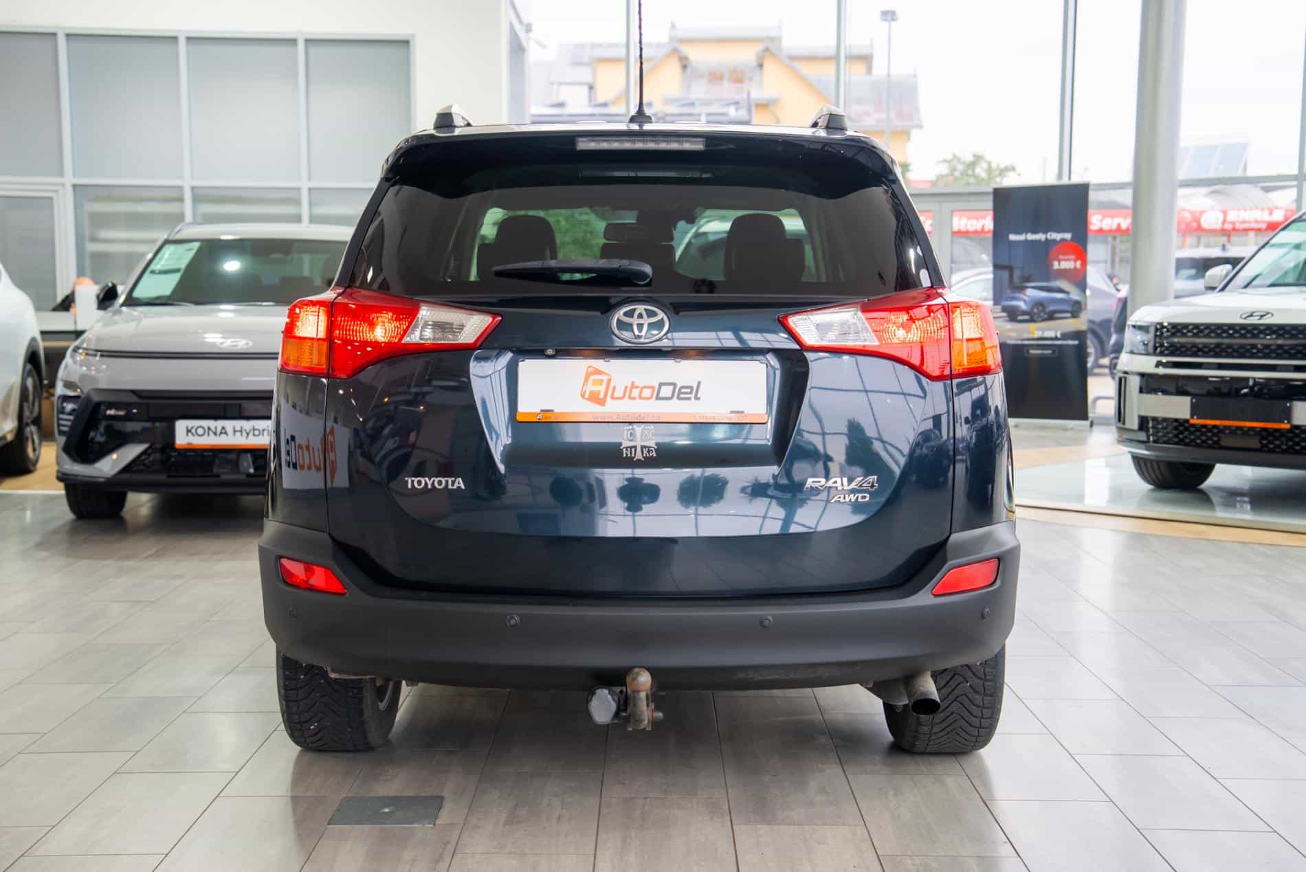 Toyota RAV4  - Imagine 6