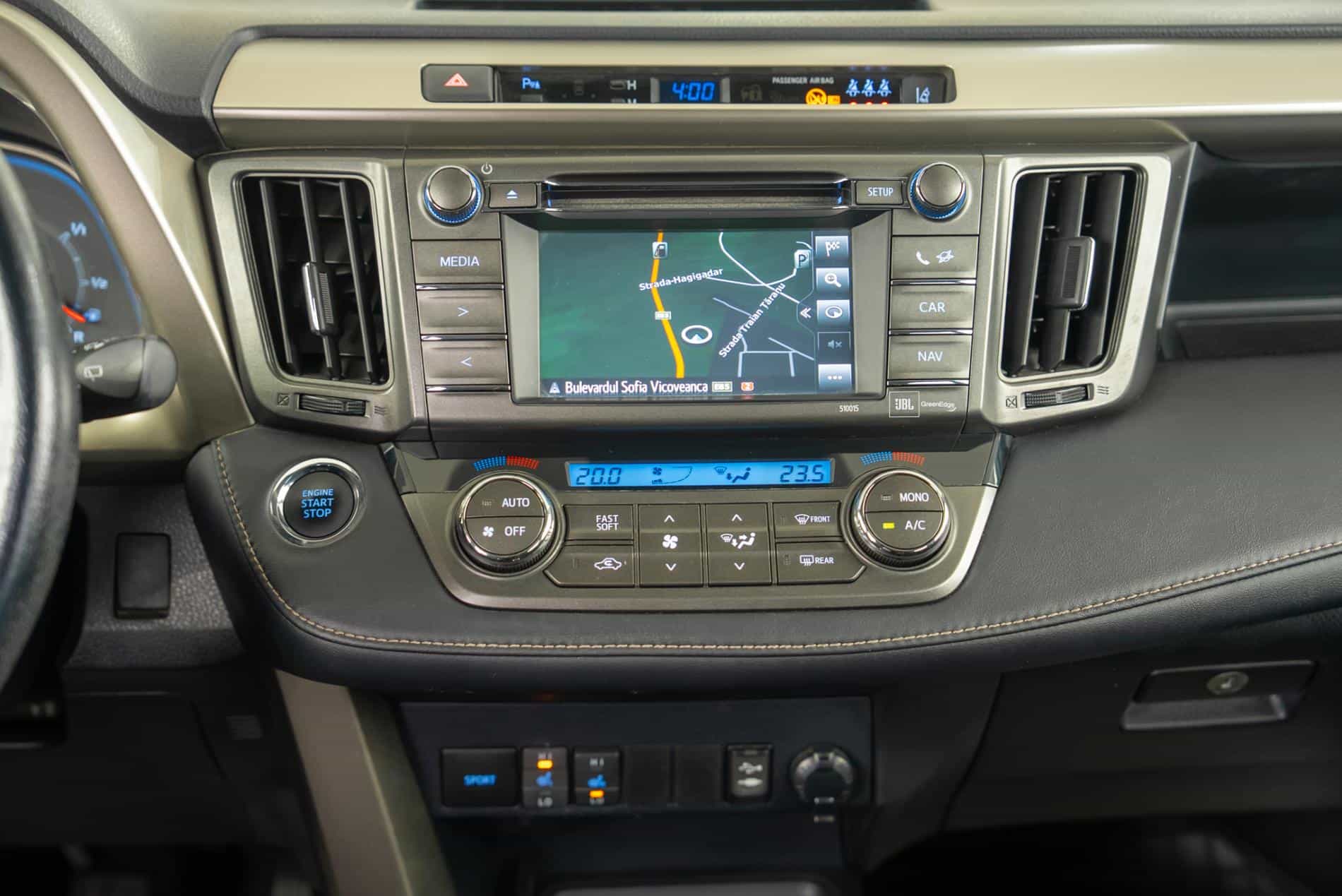 Toyota RAV4  - Imagine 20