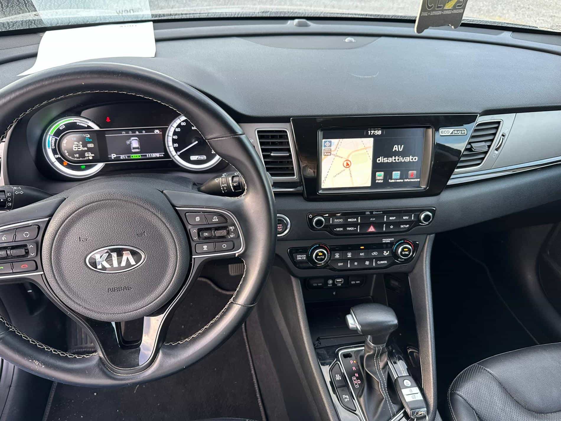 Kia Niro 1.6 GDI Plug-in Hybrid DCT - Imagine 7