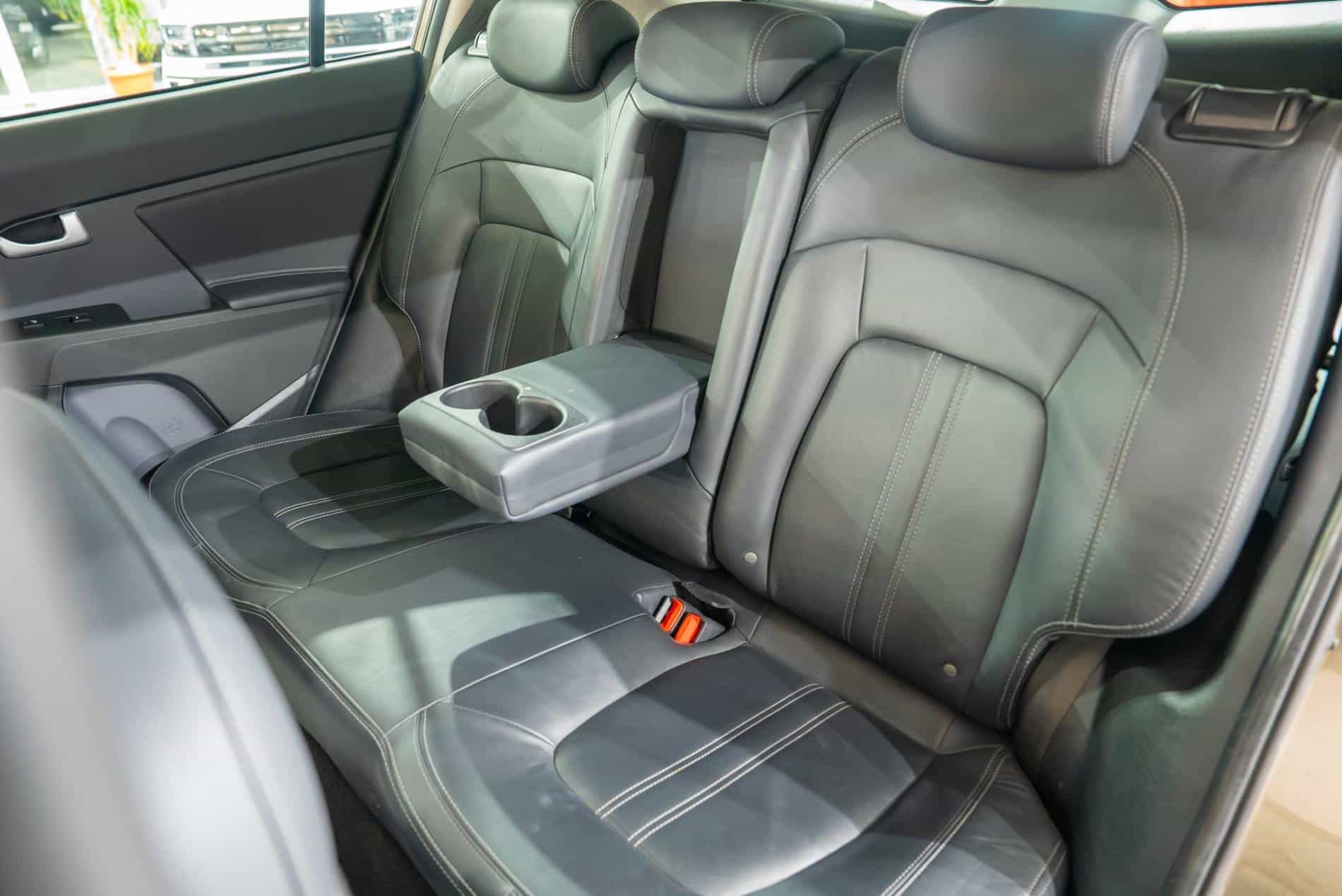 Kia Sportage 2.0CRDI 4WD Automat "Spirit" - Imagine 21