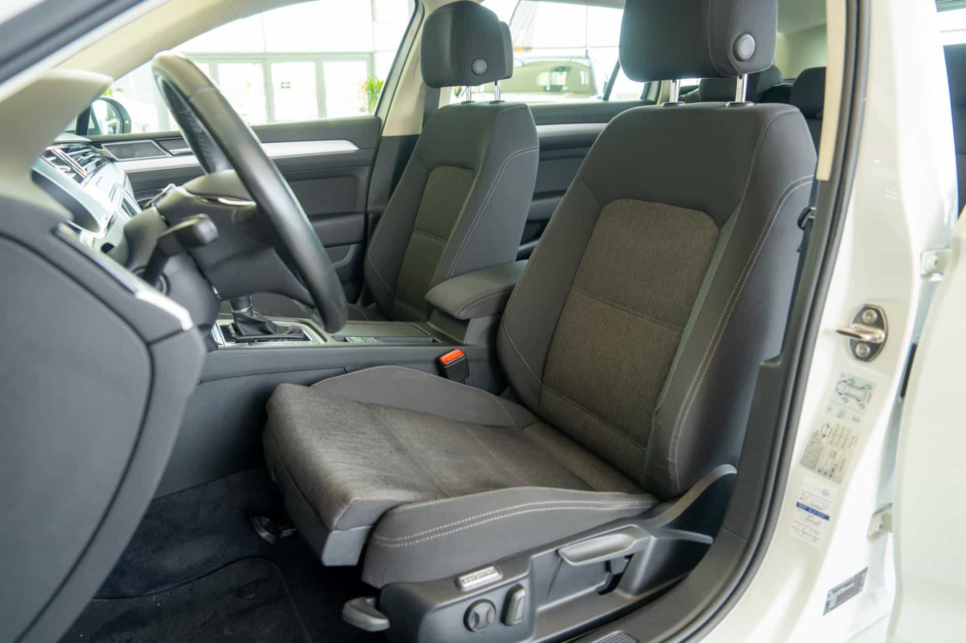 Volkswagen Passat Variant 2.0TDI DSG "Comfortline" - Imagine 10